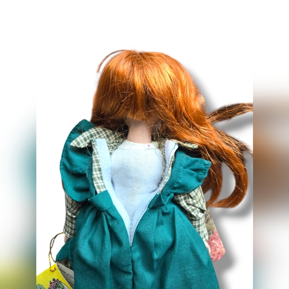 Anne of Green Gables Porcelain Doll Treasure Edition Canada Vintage Collectible - Picture 4 of 11